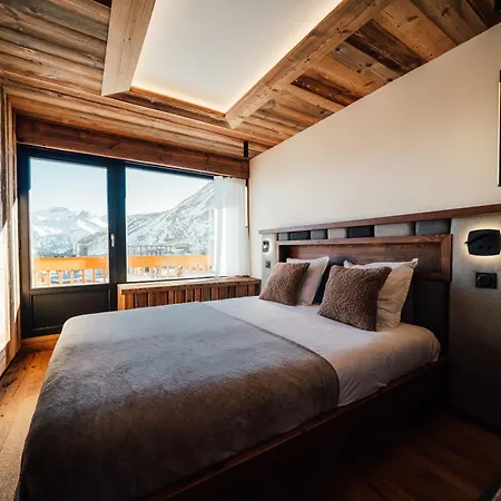 Pixel By Explorhome *